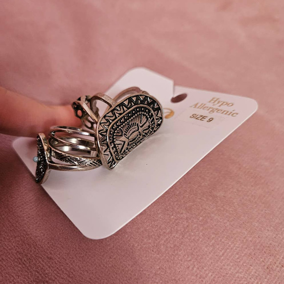 Charming Charlie Silver-Tone Mixed Metal & Faux Turquoise Light Ring Set Size 9 - Picture 5 of 8